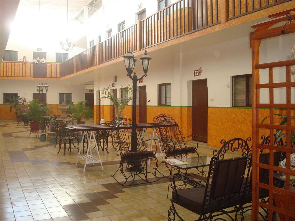 Hotel Cervantino Tapachula Exterior foto